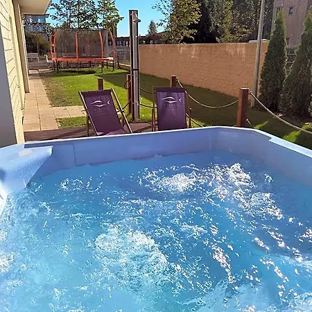 Mielno Holiday Apartments Aparthotel 4*